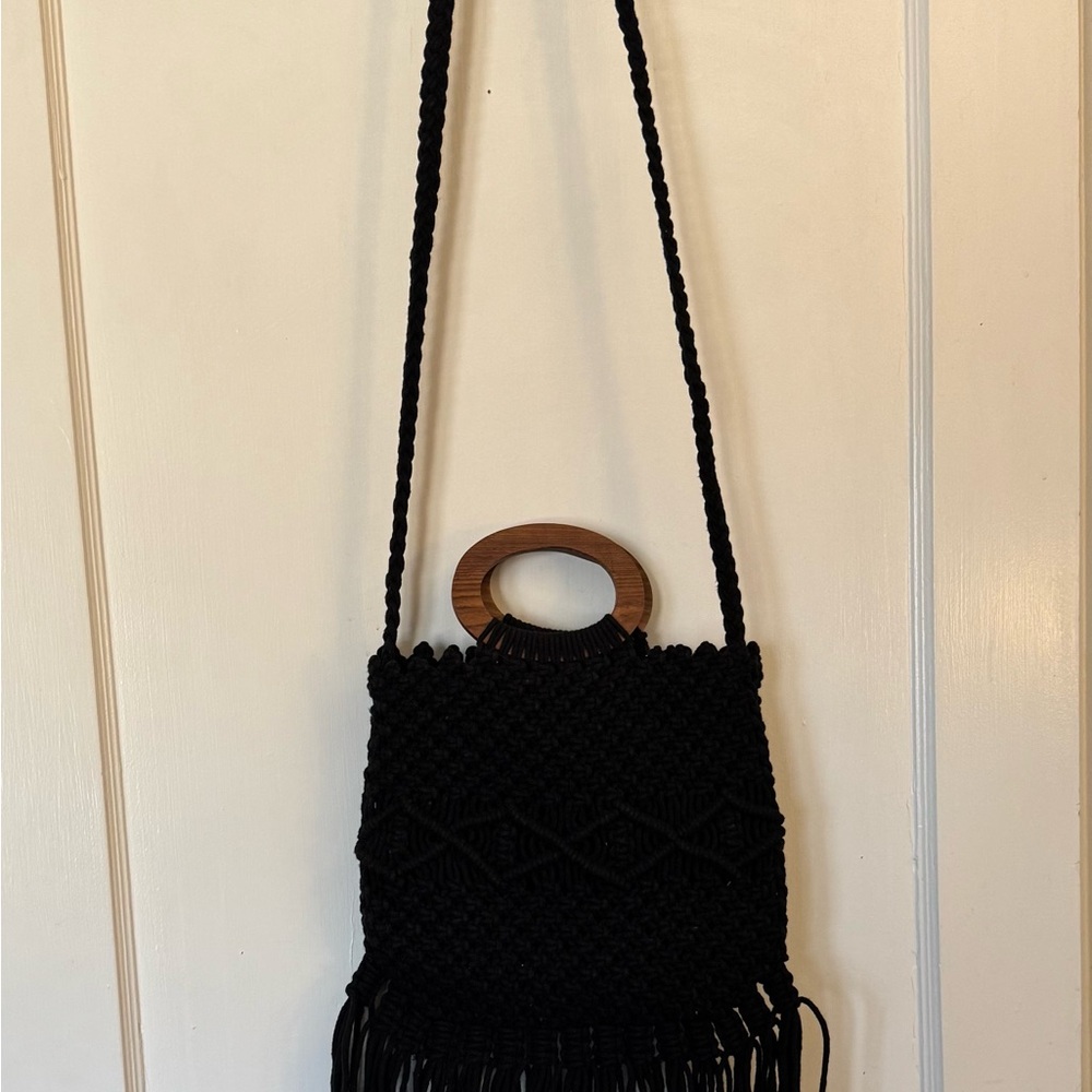 Danielle Nicole Macrame Crochet Fringe Wooden Han… - image 2